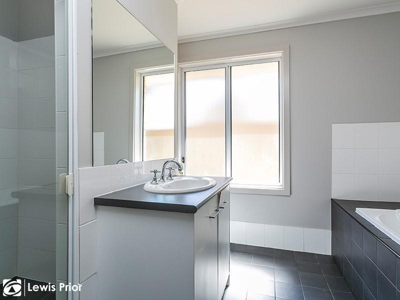 20A Scott Avenue, Clovelly Park SA 5042