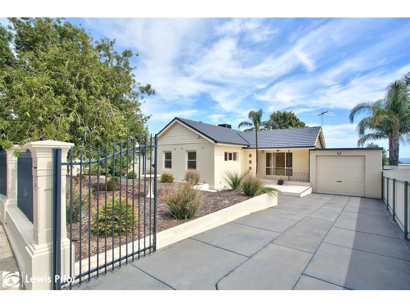 13 Holly Street, Christies Beach SA 5165