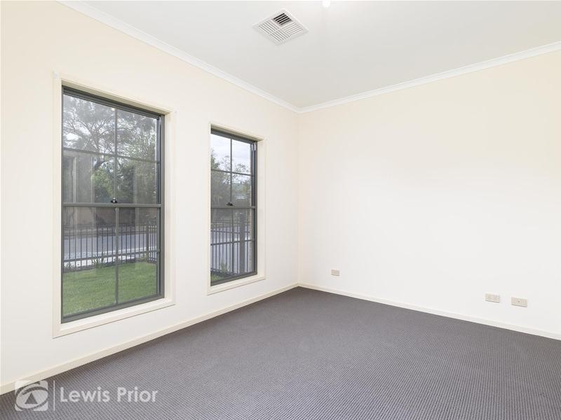 2 Masters Avenue, Oaklands Park SA 5046