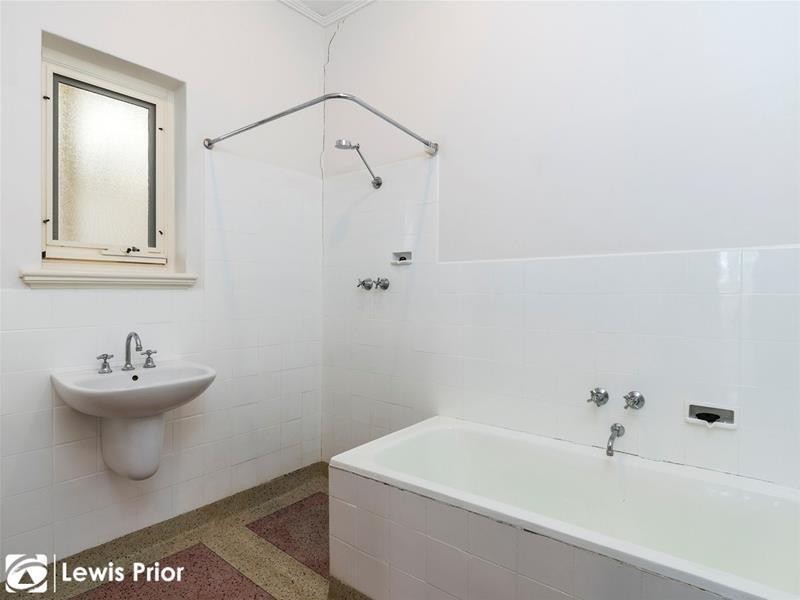 22 Tennant Street, Torrens Park SA 5062