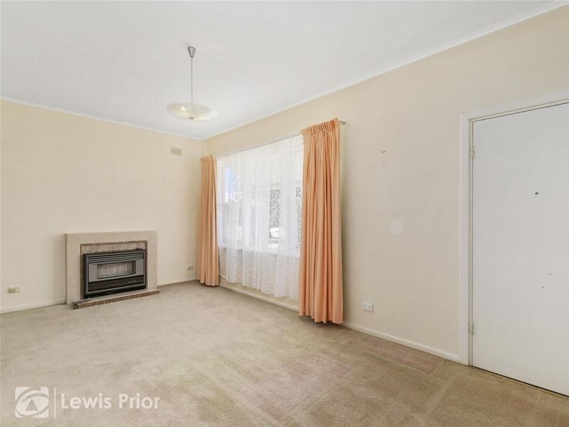 7 Fetlar Avenue, Marion SA 5043