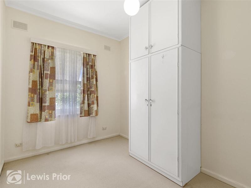 7 Fetlar Avenue, Marion SA 5043