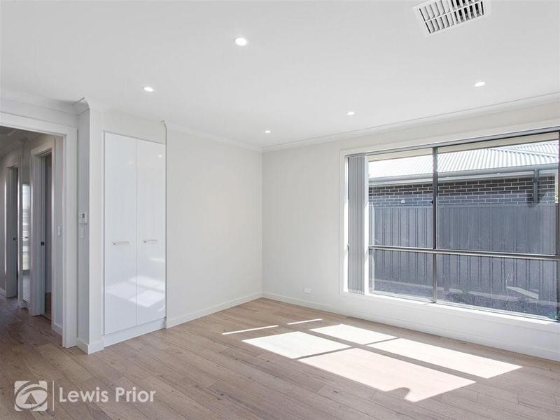 1E Glamis Avenue, Seacombe Gardens SA 5047