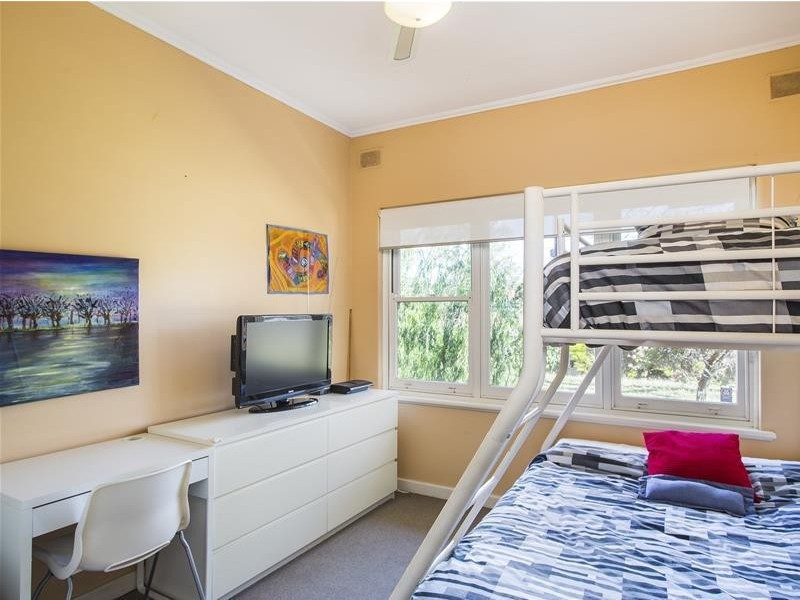 31 Railway Terrace, Warradale SA 5046