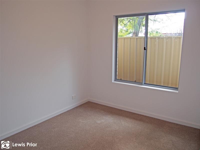 304B Oaklands Road, Park Holme SA 5043