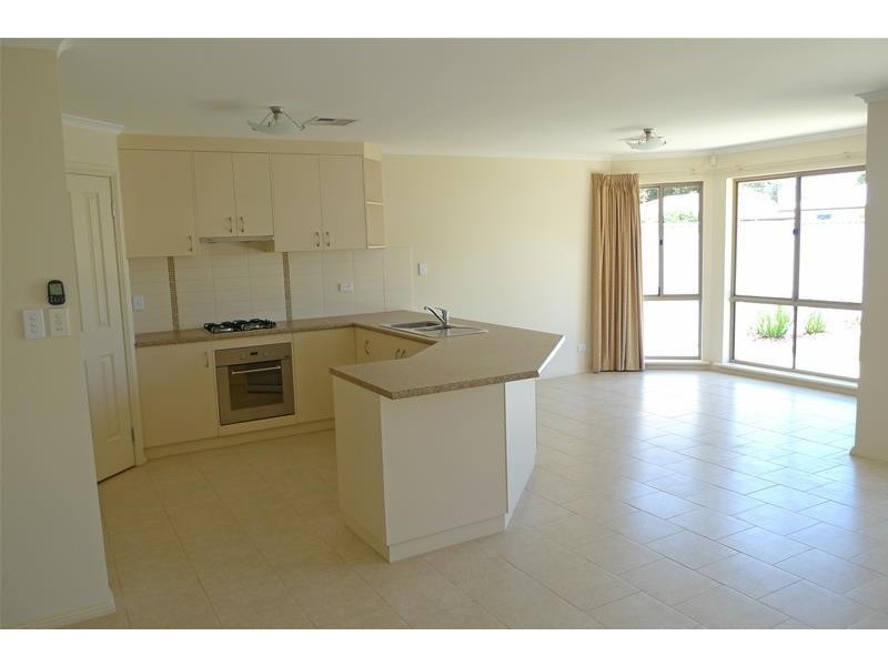 6a Harrow Road, Dover Gardens SA 5048