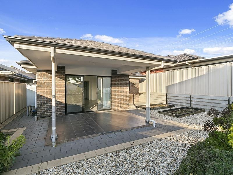 2B Dalkeith Avenue, Dover Gardens SA 5048