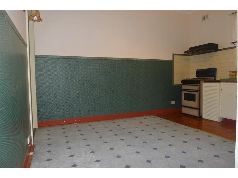 22 Railway Terrace, Hove SA 5048