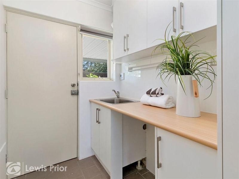 1/27A Barry Road, Oaklands Park SA 5046