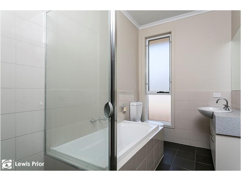 6 Ross Street, Seacombe Gardens SA 5047