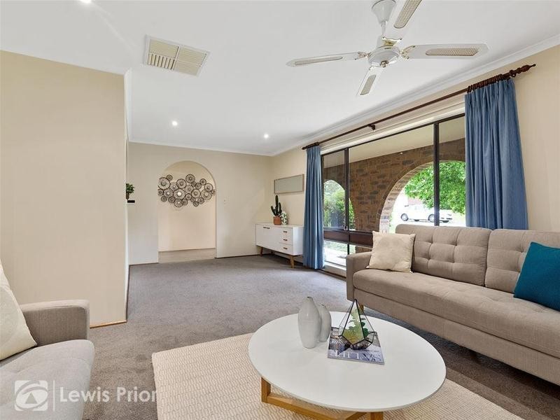 19 Siegersdorf Crescent, Old Reynella SA 5161