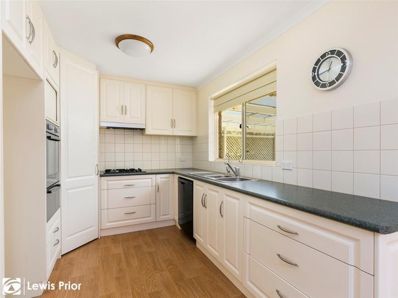 21 Osmanli Drive, Hallett Cove SA 5158
