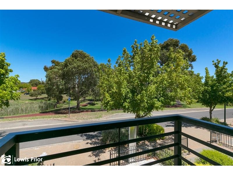 4 Abbey Road, Mitchell Park SA 5043