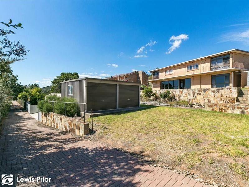 13 Angas Crescent, Marino SA 5049