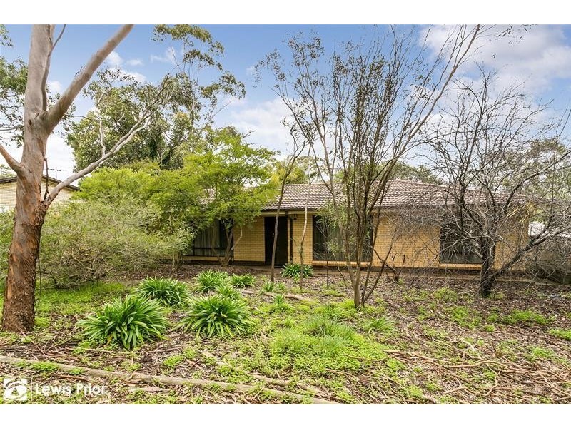 5 Oakridge Close, Aberfoyle Park SA 5159