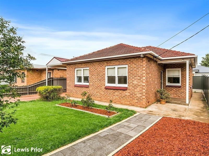 15 Barry Road, Oaklands Park SA 5046