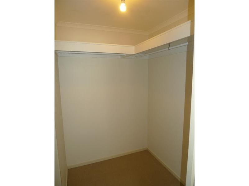 24 New York Road, Aberfoyle Park SA 5159