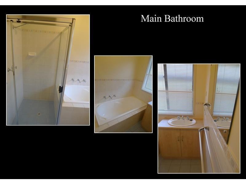 24 New York Road, Aberfoyle Park SA 5159