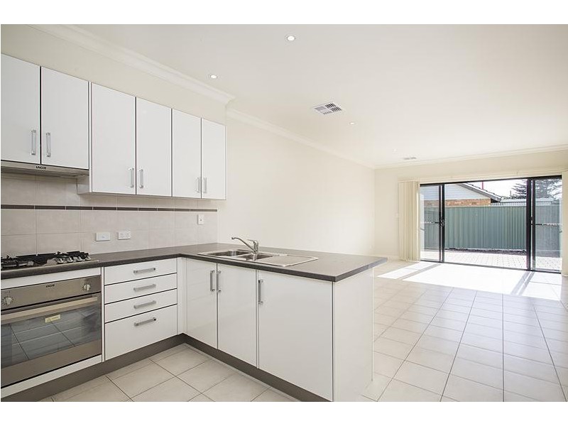 2A Raggatt Crescent, Mitchell Park SA 5043