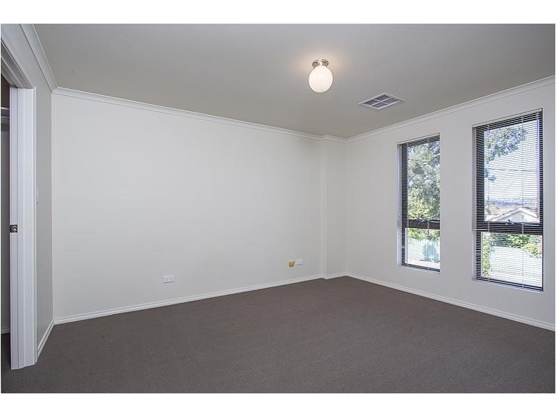 2A Raggatt Crescent, Mitchell Park SA 5043