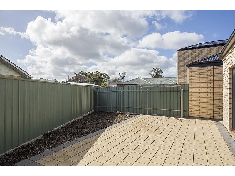 2A Raggatt Crescent, Mitchell Park SA 5043