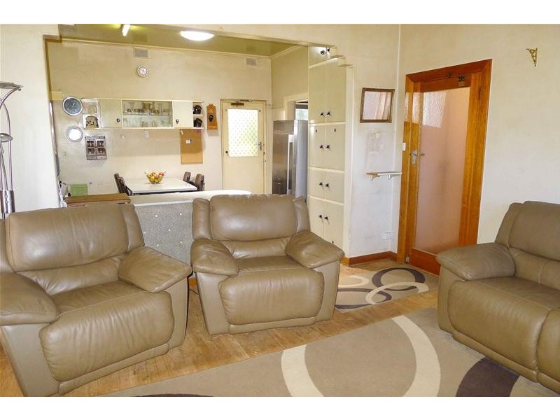 28 Railway Terrace, Warradale SA 5046