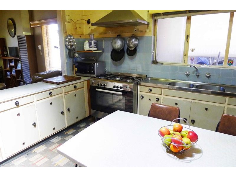 28 Railway Terrace, Warradale SA 5046