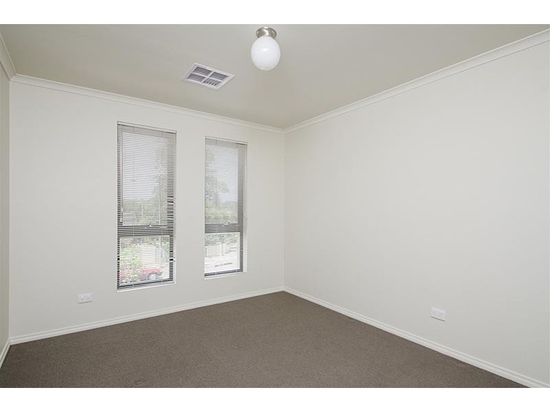 2B Raggatt Crescent, Mitchell Park SA 5043