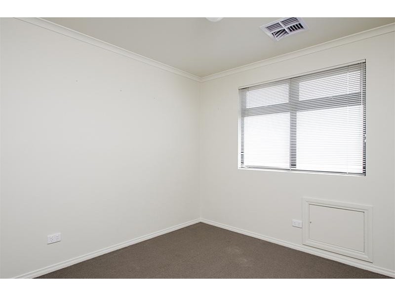 2B Raggatt Crescent, Mitchell Park SA 5043