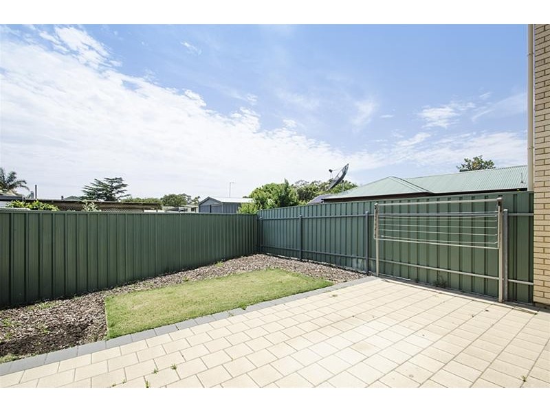 2B Raggatt Crescent, Mitchell Park SA 5043