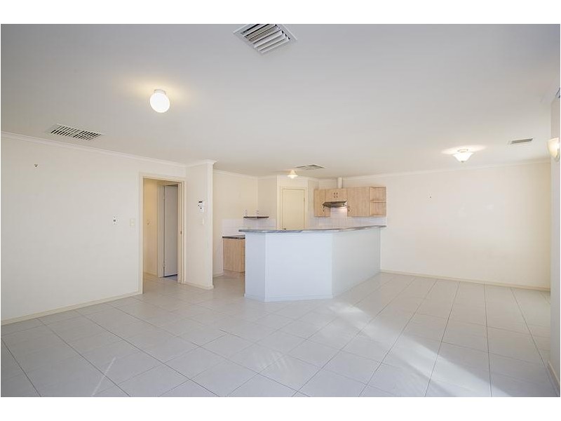 24 New York Road, Aberfoyle Park SA 5159