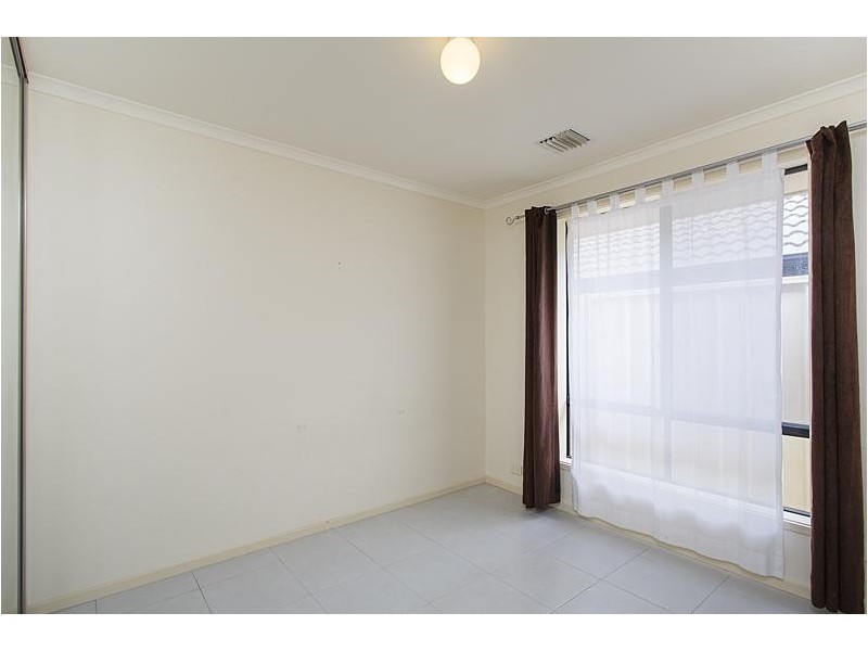 24 New York Road, Aberfoyle Park SA 5159