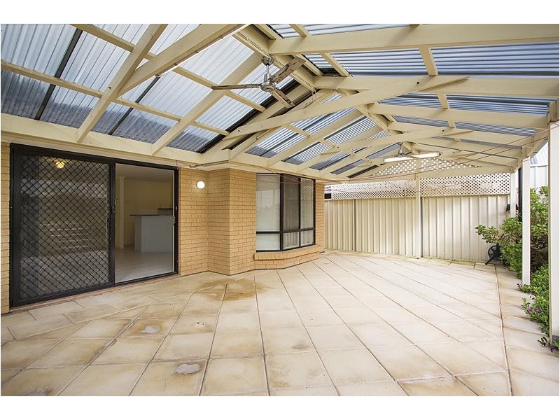 24 New York Road, Aberfoyle Park SA 5159