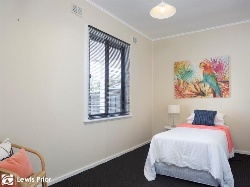 23 Limbert Avenue, Seacombe Gardens SA 5047