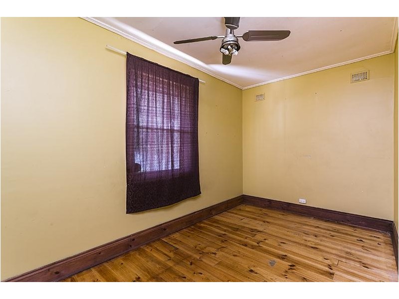 1 Lambton Street, Oaklands Park SA 5046