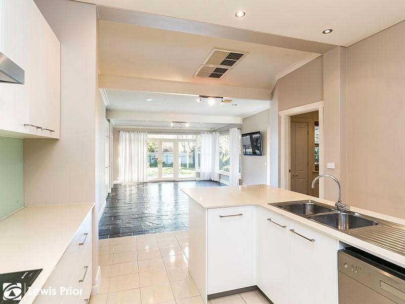 25 Lynington Street, Tusmore SA 5065