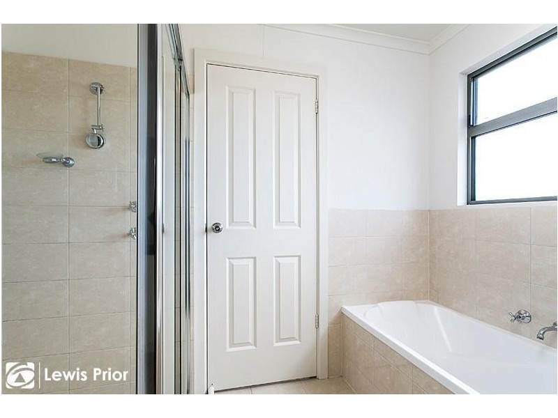 11B Raggatt Crescent, Mitchell Park SA 5043