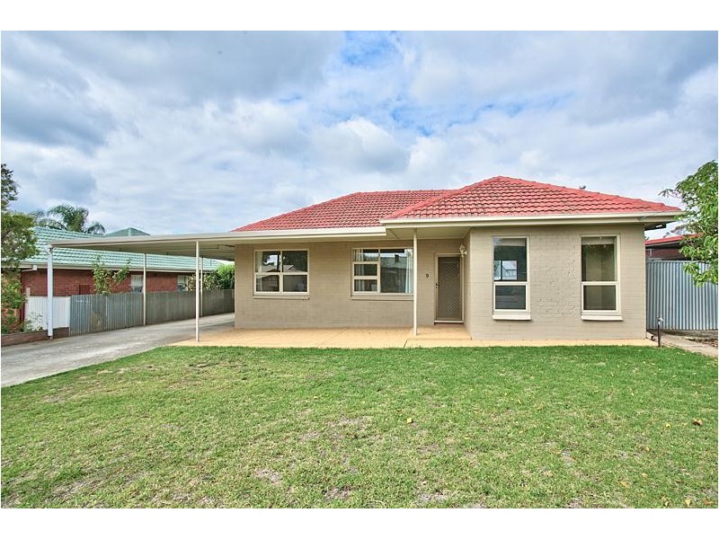 9 Kent Avenue, Seacombe Gardens SA 5047