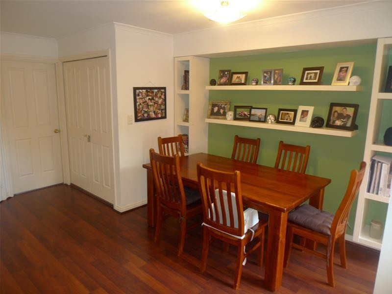 4 Abbey Road, Mitchell Park SA 5043