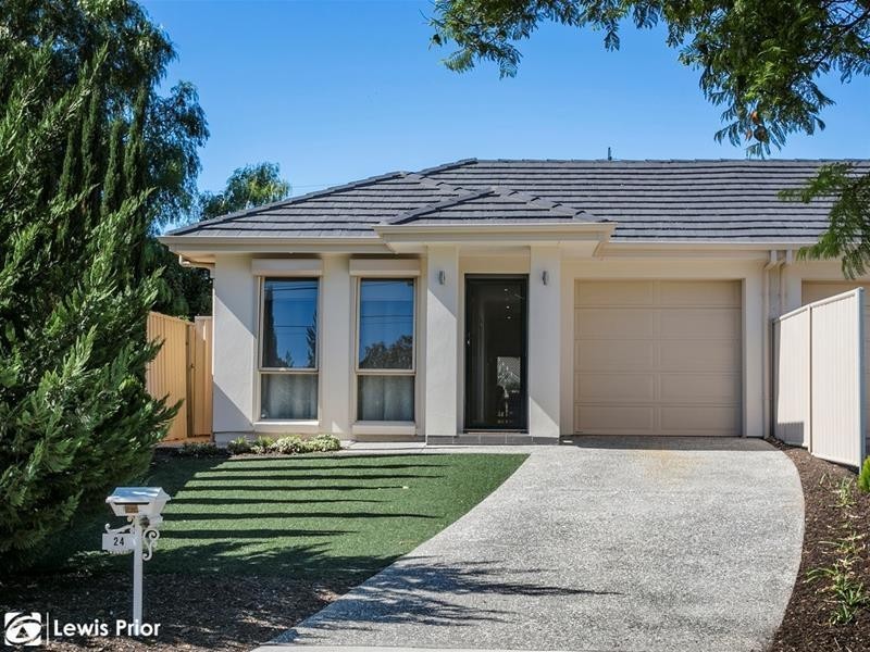 24 Portland Avenue, Sturt SA 5047
