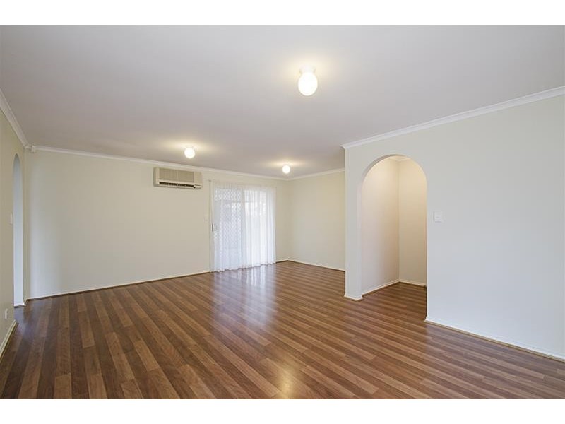 1A Fourth Avenue, Warradale SA 5046