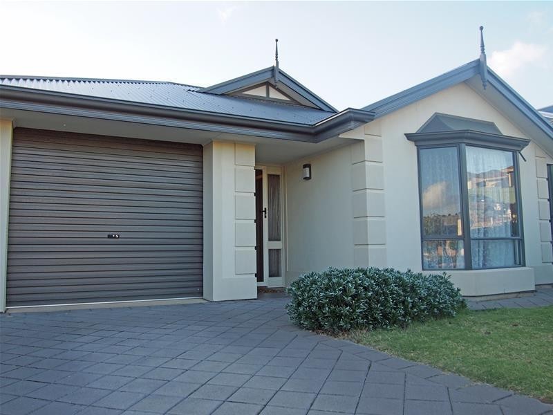 6 Bradbury Court, Hallett Cove SA 5158