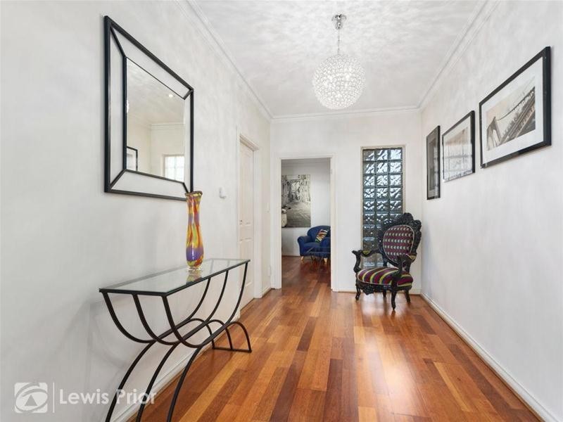 6A Newhaven Avenue, Glenelg North SA 5045