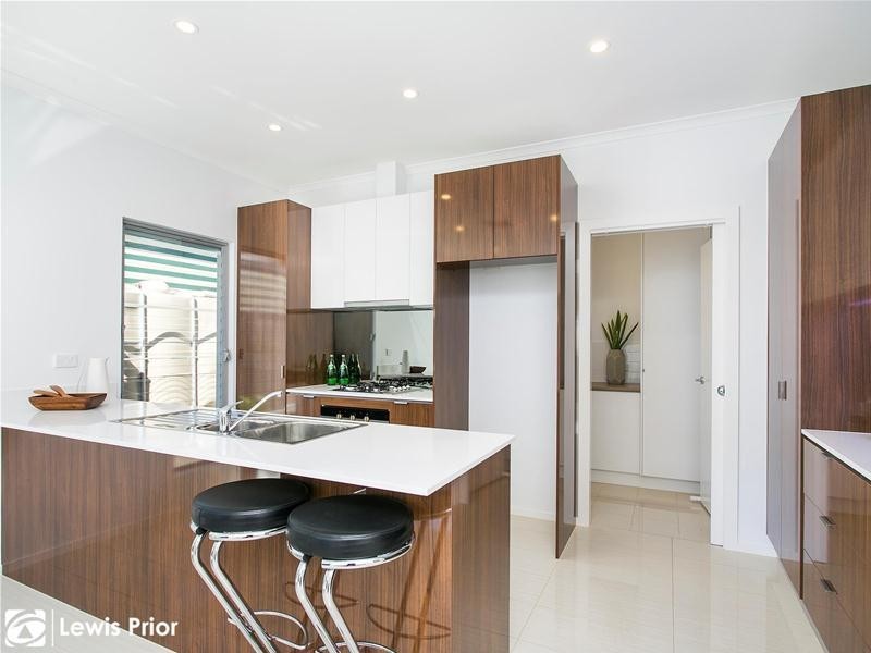 15 Sixth Avenue, Warradale SA 5046