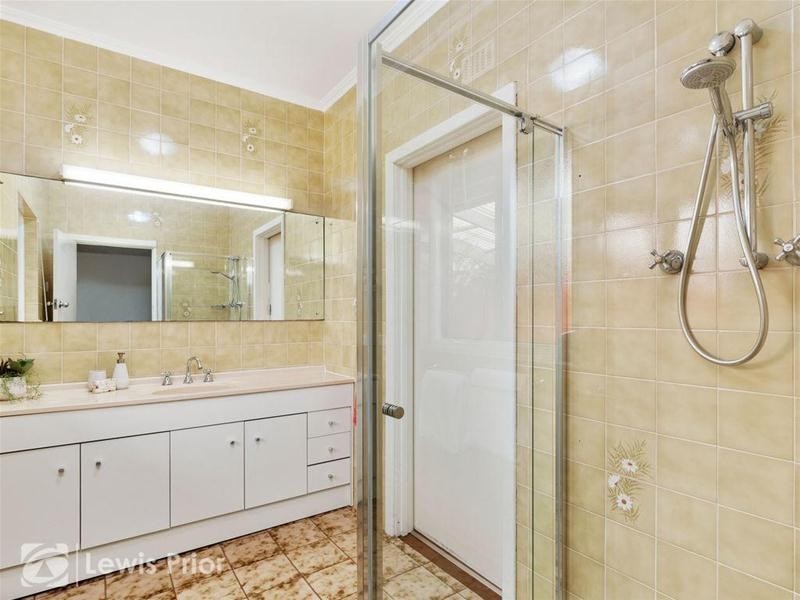 10 Astrid Avenue, Warradale SA 5046