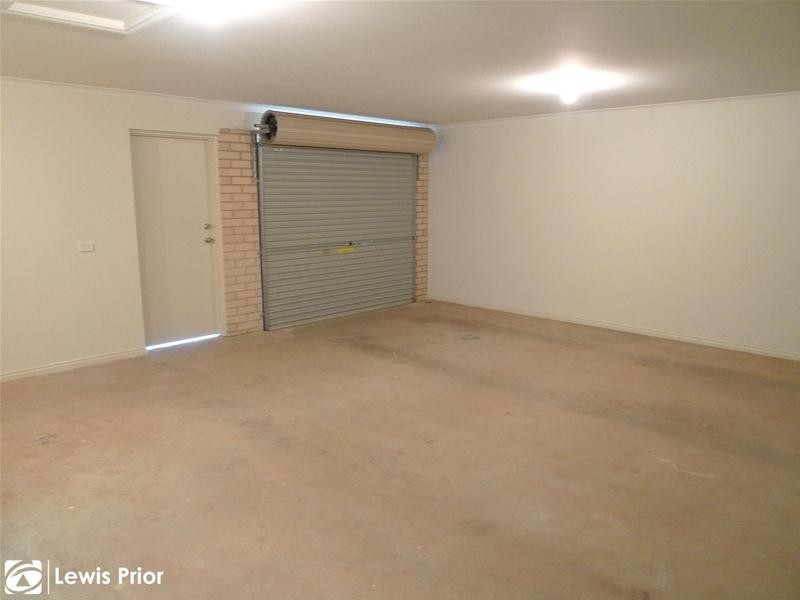 4 Travers Street, Sturt SA 5047