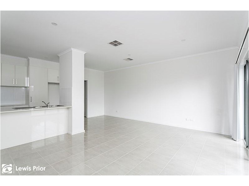 2A Greenasche Grove, Seacombe Gardens SA 5047