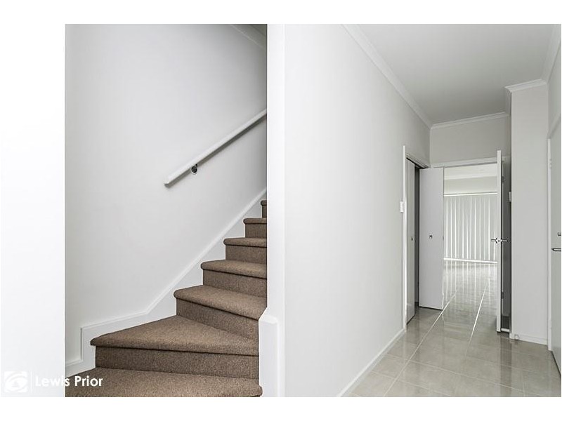 2A Greenasche Grove, Seacombe Gardens SA 5047