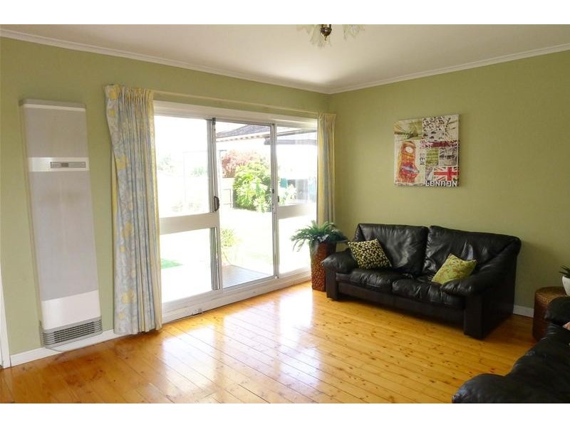 9 Hillview Crescent, South Brighton SA 5048