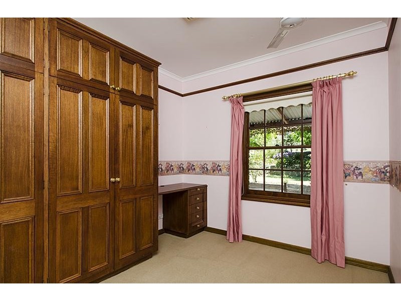 2 Tawny Court, Aberfoyle Park SA 5159